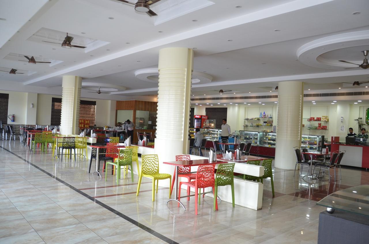 Hotel Chopra Residency Hamirpur Exteriér fotografie