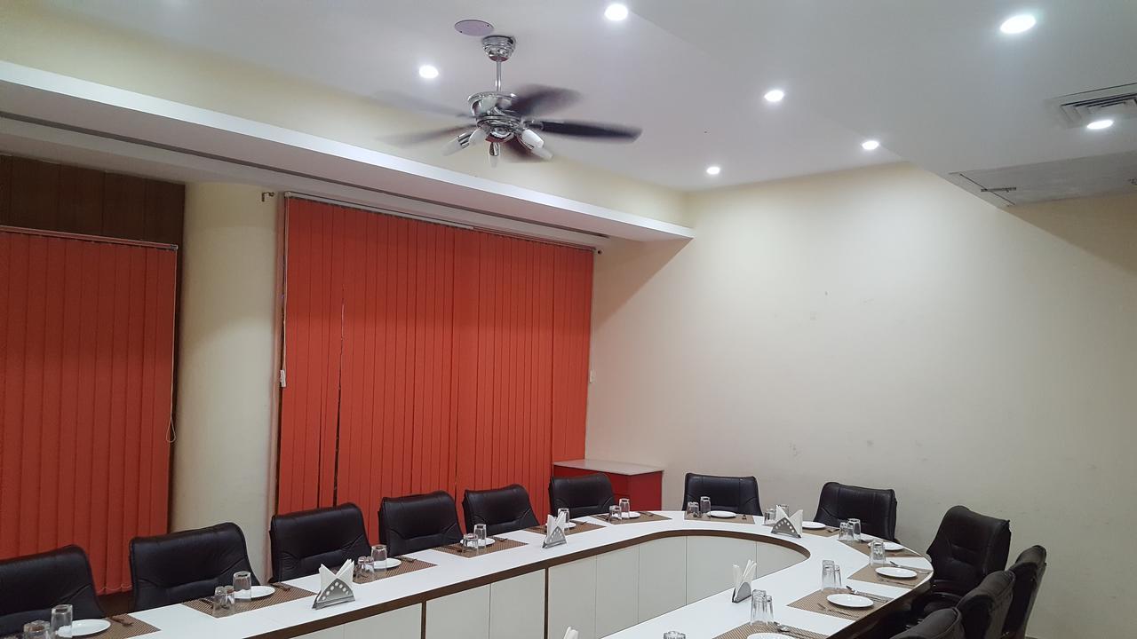 Hotel Chopra Residency Hamirpur Exteriér fotografie
