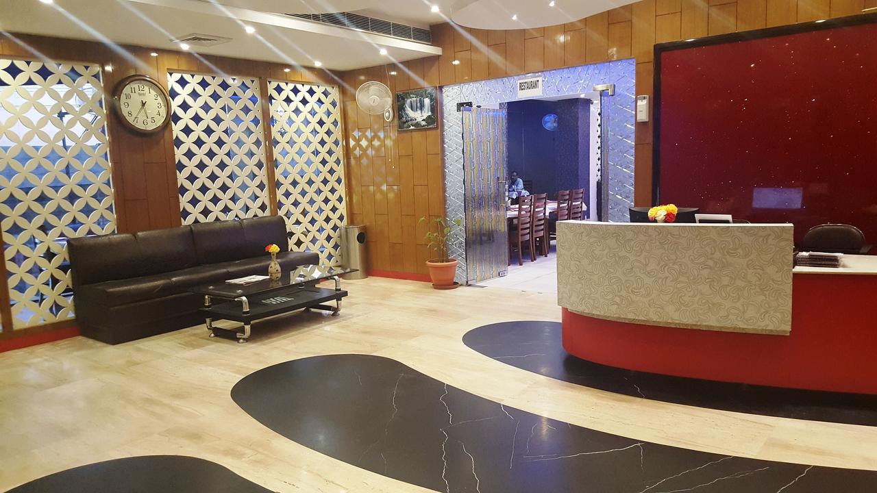 Hotel Chopra Residency Hamirpur Exteriér fotografie